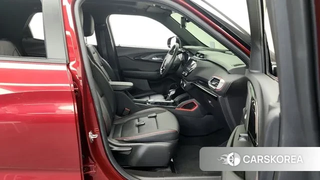 Chevrolet (GM Daewoo) Trailblazer 2022 Красный из Кореи, фото 2