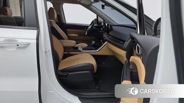 Kia Carnival 4th generation 2021 Белый из Кореи, фото 2