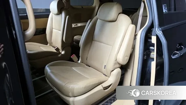 Kia The New Carnival 2018 Черный из Кореи, фото 2