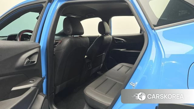 Chevrolet (GM Daewoo) Trax Crossover 2023 Синий из Кореи, фото 2