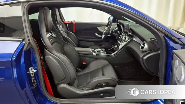 Mercedes-Benz C-Class W205 2018 Синий из Кореи, фото 2