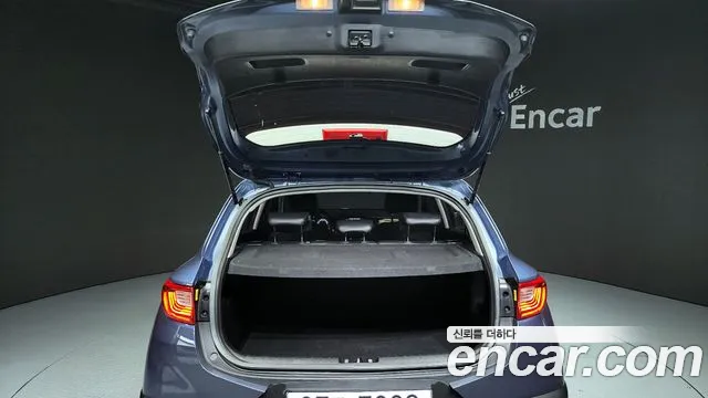 Kia Stonic 2018 Синий из Кореи, фото 2