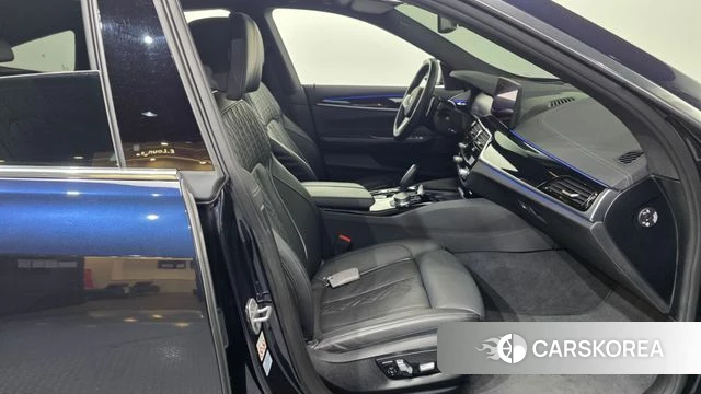 BMW 6 Series GT (G32) 2021 Черный из Кореи, фото 2