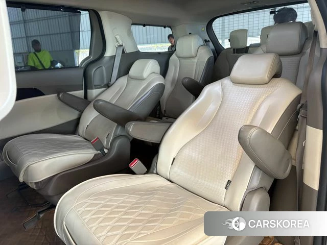 Kia Carnival 4th generation 2021 Белый из Кореи, фото 2