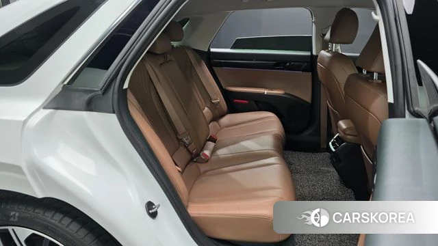 Hyundai Grandeur (GN7) 2022 Белый из Кореи, фото 2
