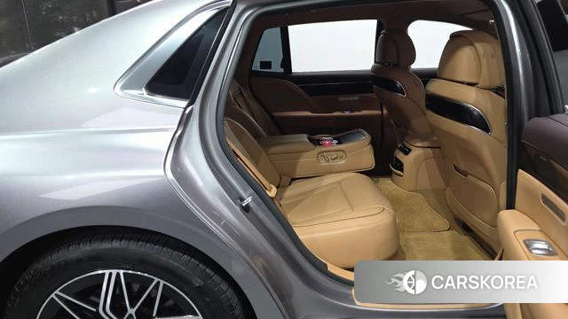 Genesis G90 (RS4) 2022 Серебряный из Кореи, фото 2