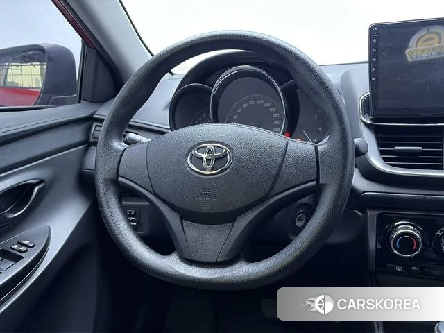 Toyota YARIS L Zhixuan 2021 Красный из Китая, фото 2