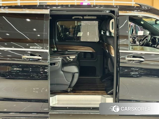 Mercedes-Benz V-class 2021 Черный из Китая, фото 2