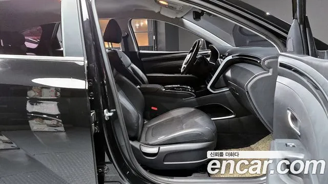 Hyundai Tucson (NX4) 2021 Черный из Кореи, фото 2