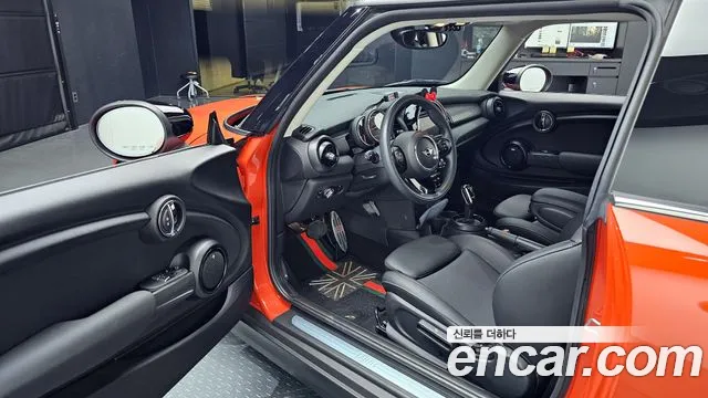 Mini Cooper 2021 Оранжевый из Кореи, фото 2