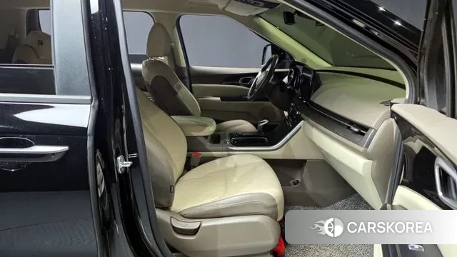 Kia Carnival 4th generation 2023 Черный из Кореи, фото 2