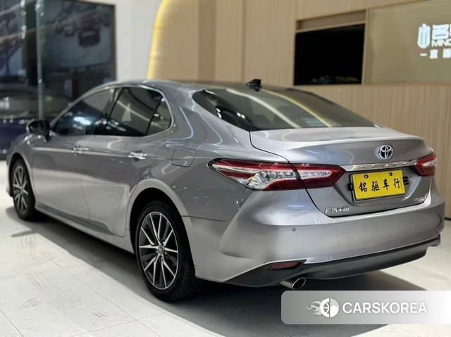 Toyota Camry 2021 Шампань из Китая, фото 2