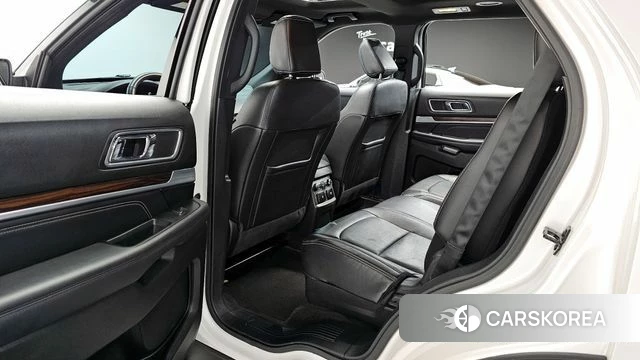 Ford Explorer 2018 Белый из Кореи, фото 2