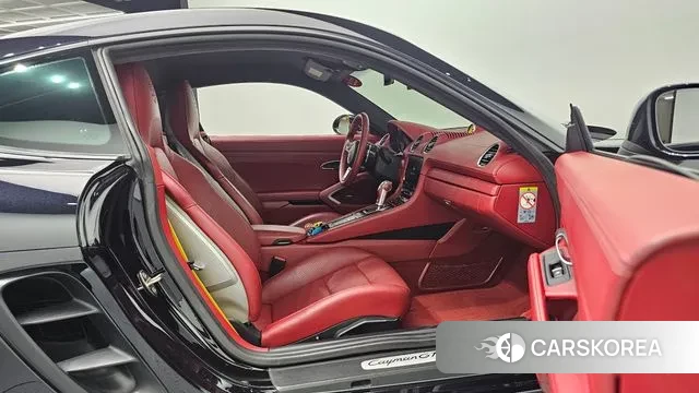 Porsche 718 Cayman 2019 Черный из Кореи, фото 2