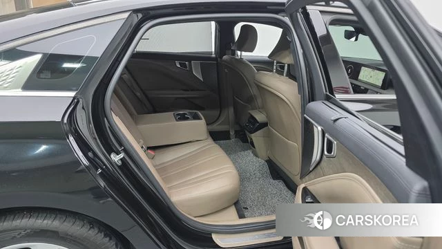 Kia K8 2022 Черный из Кореи, фото 2