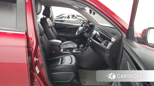 Ssangyong Beautiful Korando 2019 Красный из Кореи, фото 2