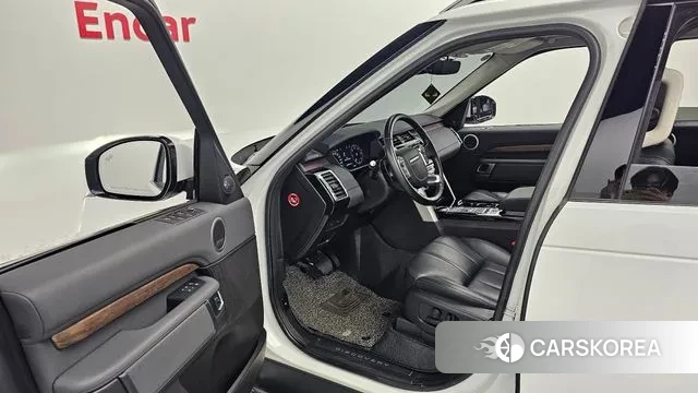 Land Rover Discovery 5 2018 Белый из Кореи, фото 2