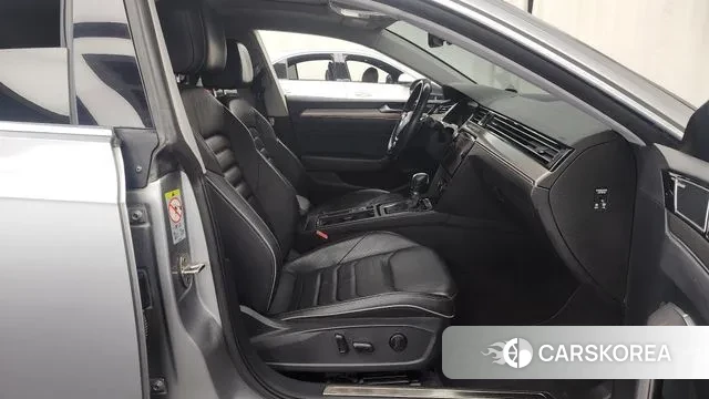 Volkswagen Arteon 2019 Серебряный из Кореи, фото 2