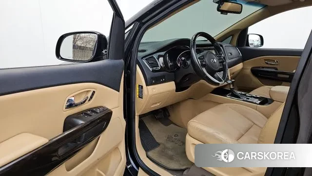 Kia The New Carnival 2018 Черный из Кореи, фото 2