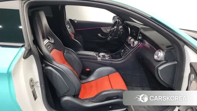 Mercedes-Benz C-Class W205 2018 Небесно-голубой из Кореи, фото 2