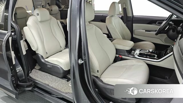 Kia Carnival 4th generation 2021 Серый из Кореи, фото 2