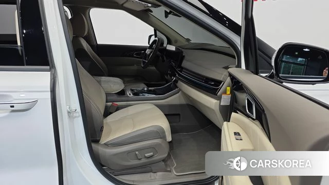 Kia The New Carnival 4th Generation 2025 Белый из Кореи, фото 2