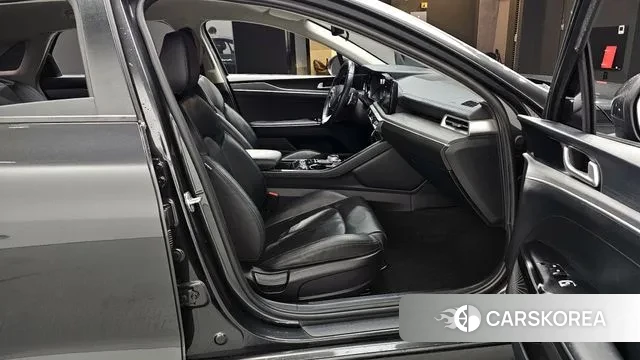 Kia K5 3rd generation 2021 Черный из Кореи, фото 2