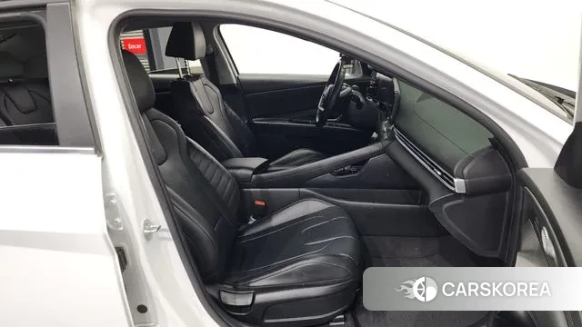 Hyundai Avante (CN7) 2022 Белый из Кореи, фото 2