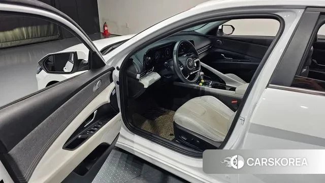 Hyundai Avante (CN7) 2021 Белый из Кореи, фото 2