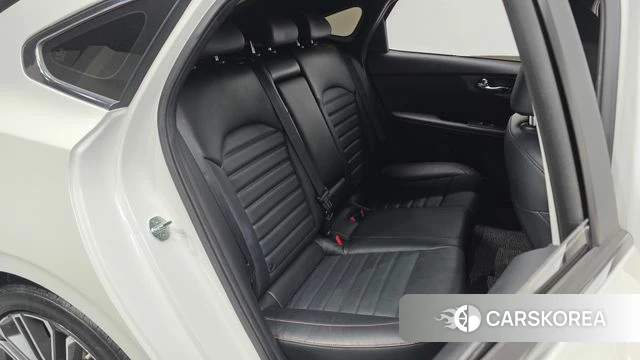 Kia Come New K3 2021 Белый из Кореи, фото 2