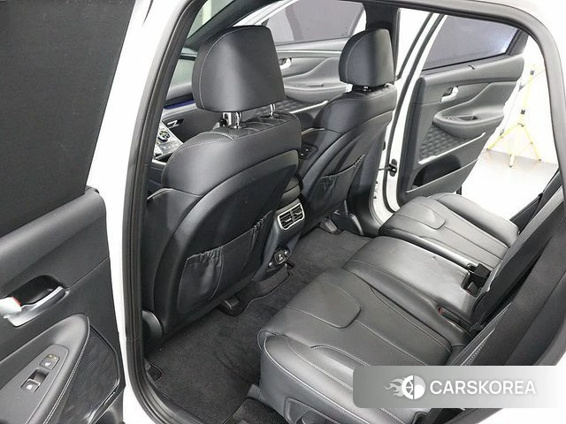 Hyundai The New Santa Fe 2023 Белый из Кореи, фото 2