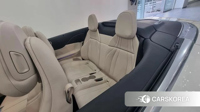 Mercedes-Benz CLE-Class C236 2026 Белый из Кореи, фото 2