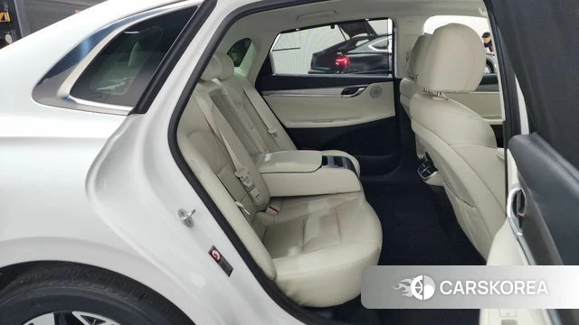 Hyundai The New Grandeur IG Hybrid 2022 Белый из Кореи, фото 2