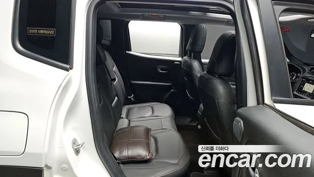 Jeep Renegade 2018 Белый из Кореи, фото 2