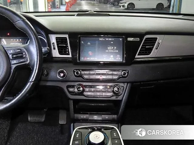 Kia Niro EV 2018 Белый из Кореи, фото 2