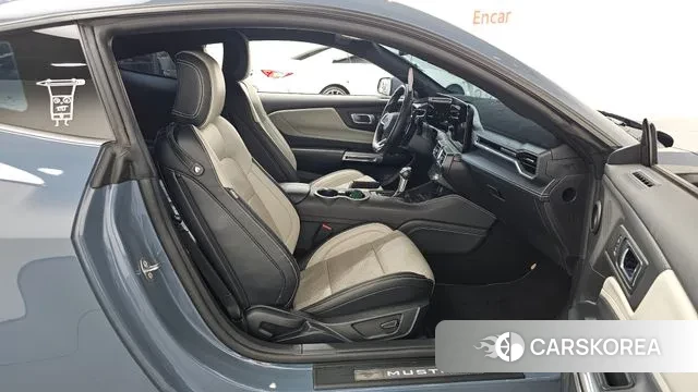 Ford Mustang 7th Generation 2024 Серый из Кореи, фото 2