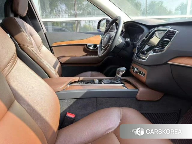 Volvo XC90 2020 Черный из Китая, фото 2