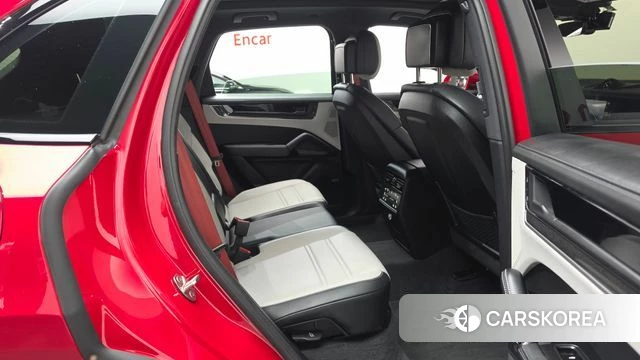 Porsche Cayenne (PO536) 2024 Красный из Кореи, фото 2