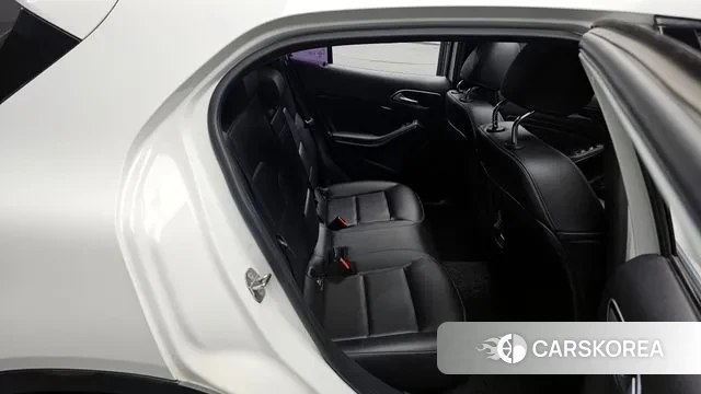 Mercedes-Benz GLA-Class X156 2018 Белый из Кореи, фото 2