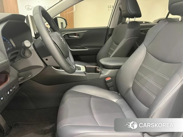 Toyota RAV4 5th Generation 2025 Белый из Кореи, фото 2