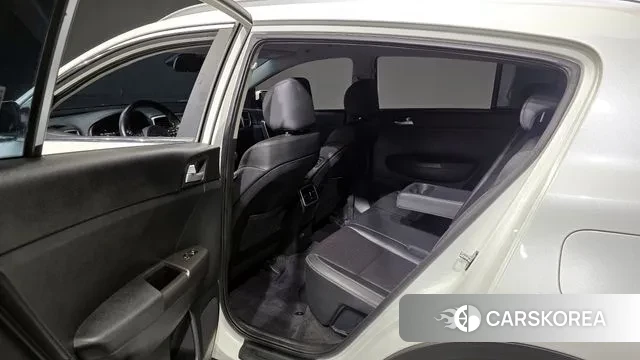 Kia Sportage The Bold 2021 Белый из Кореи, фото 2