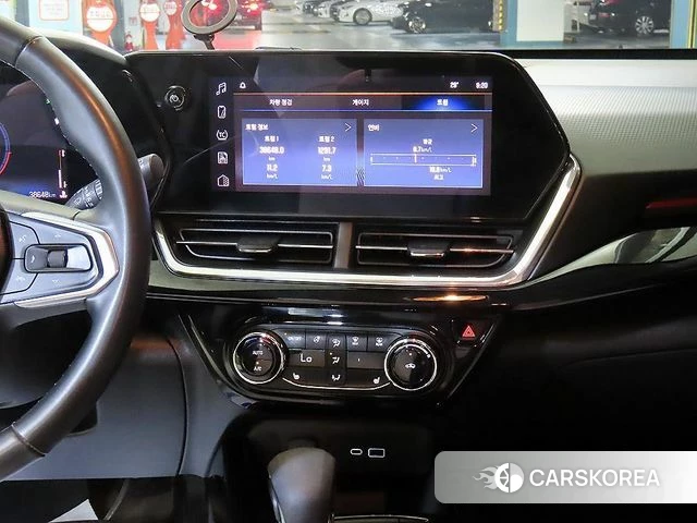 Chevrolet (GM Daewoo) Trax Crossover 2024 Черный из Кореи, фото 2