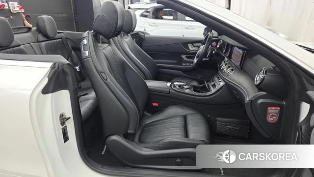 Mercedes-Benz E-Class W213 2018 Белый из Кореи, фото 2