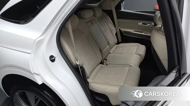 Genesis GV70 2021 Белый из Кореи, фото 2