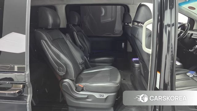 Hyundai Staria 2022 Черный из Кореи, фото 2