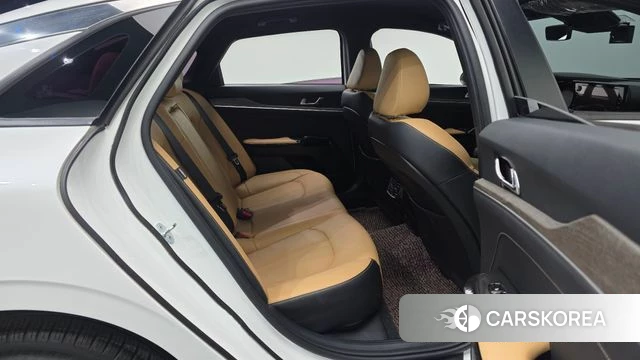 Kia K5 3rd generation 2021 Белый из Кореи, фото 2