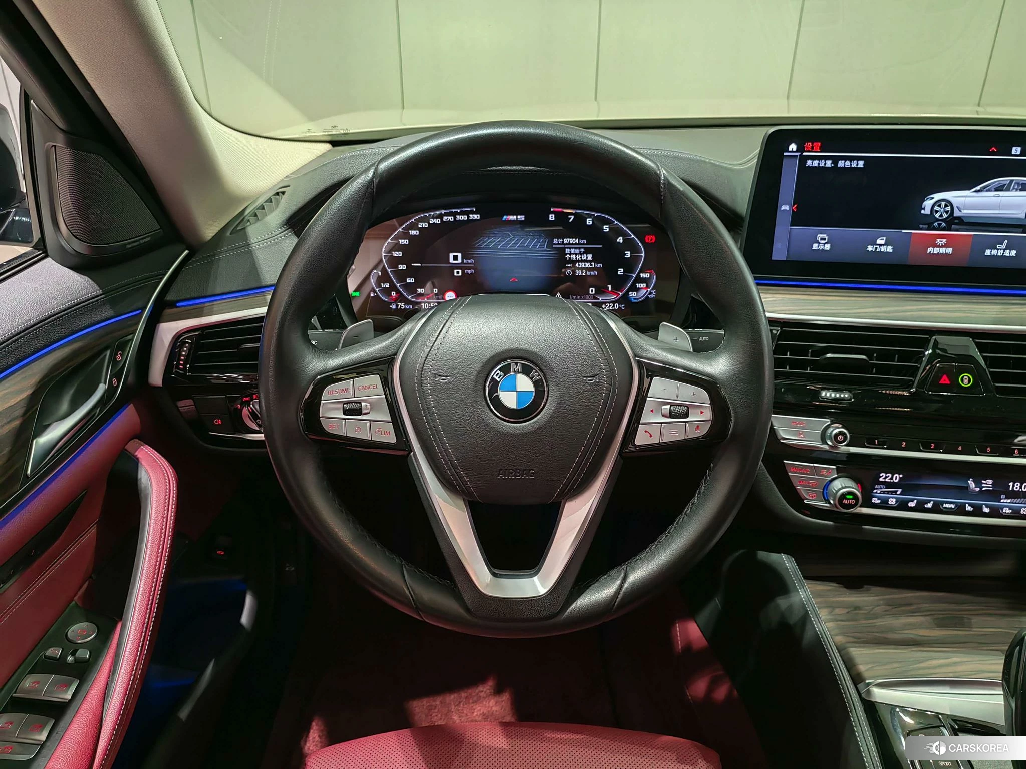 BMW 5 series 2021 Серебристо-серый из Китая, фото 2