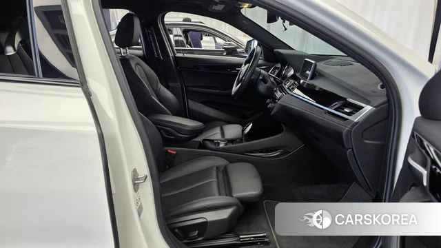 BMW X2 (F39) 2019 Белый из Кореи, фото 2