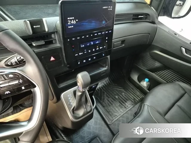 Hyundai Staria 2022 Черный из Кореи, фото 2