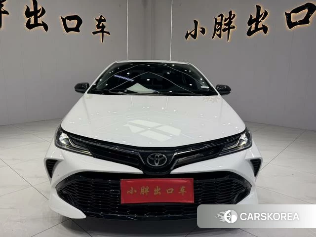 Toyota Corolla 2022 Белый из Китая, фото 2